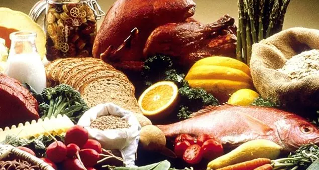 Dieta Antiaging, le cinque regole per rimanere giovani