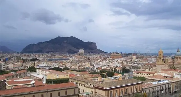 A palermitani e ai napoletani non piace vivere nelle loro città