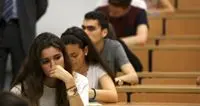 Ma la licenza di copiare non c'è stata, gli studenti hanno scelto le regole