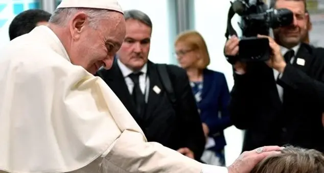 Il Papa: «Vorrei stare vicino a ogni bimbo malato»