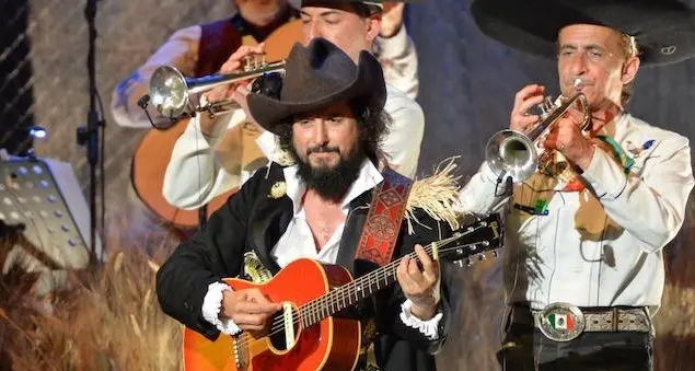 Vinicio Capossela: «Esploro la mia terra del Sud alla ricerca del sacro»