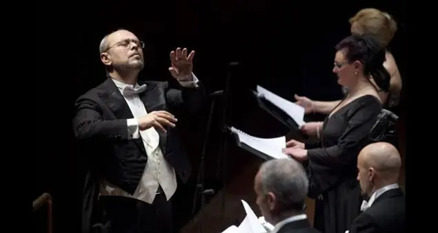 Il pianista Ramin Bahrami e il Coro dell'Accademia di Santa Cecilia