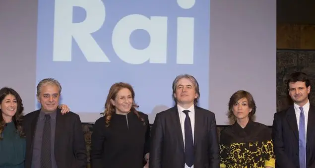 Forse ci addormenteremo di meno guardando la Rai