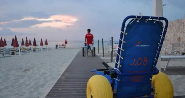 Una spiaggia per malati di Sla