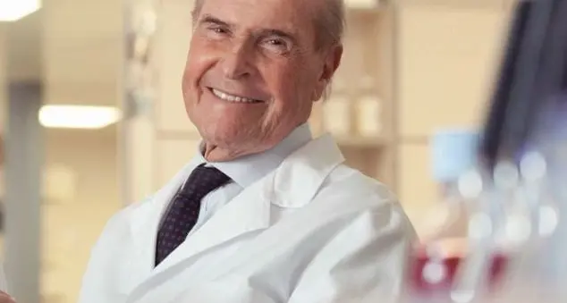 Umberto Veronesi, una vita contro il cancro