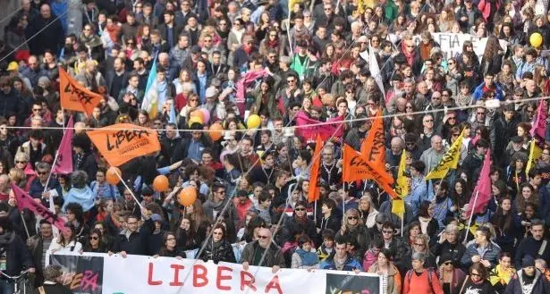 Antonio Nicaso: la mafia c'è anche quando non spara, ma l'Europa non lo capisce