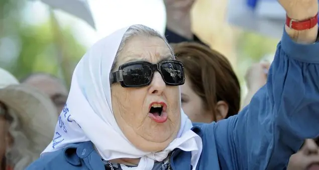 Il Papa e Hebe Bonafini, un incontro impensabile fino a pochi anni fa