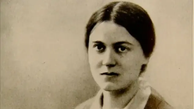 Santa Edith Stein, chi era la filosofa ebrea atea che si convertì e fu uccisa ad Auschwitz