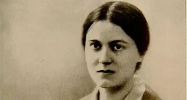 Santa Edith Stein, chi era la filosofa ebrea atea che si convertì e fu uccisa ad Auschwitz