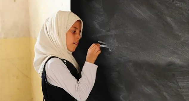 «Non è integrazione sobbarcarsi le rette dei figli di stranieri»