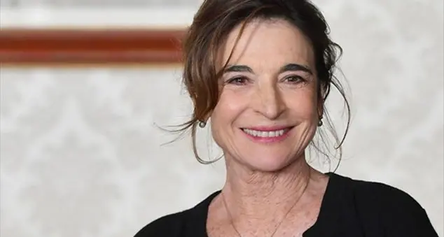 Lina Sastri: «Mi dicono brava anche se non sanno come mi chiamo»