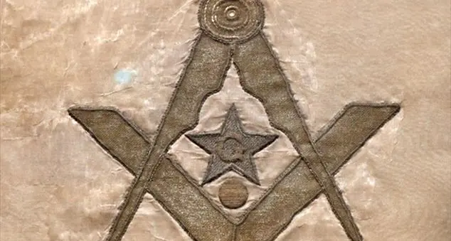 Caccia ai massoni deviati