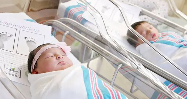 Romeo e Giulietta vicini di culla