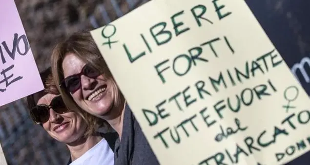 Tutte le donne del mondo in sciopero