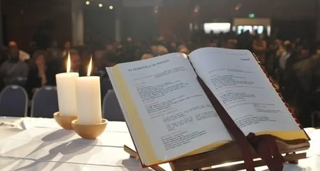 Meglio una Messa senza canti e solo “letta”?