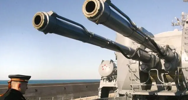 Giù le armi, Italia: economia e politica costruiscano la pace