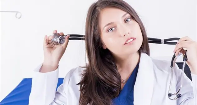 «Sogno medicina, ma il test d'ingresso è un muro spaventoso davanti a me»