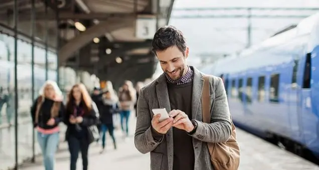 Gli italiani emigrano come nel Dopoguerra