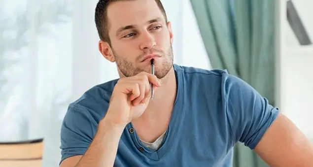 Un ragazzo confuso: due test d'ingresso superati, ma non sa nemmeno se fare l'università