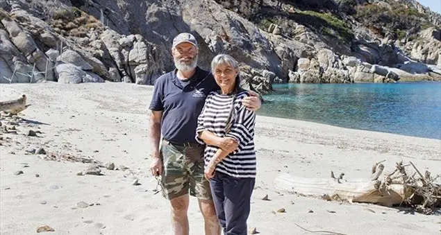 «Noi, coppia innamorata, soli da 9 anni sull'isola di Montecristo»