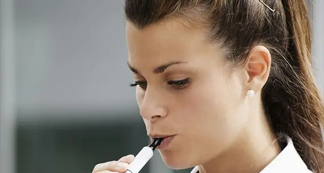 Sigaretta elettronica: perché non è innocua