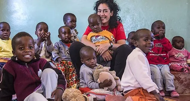 I bambini di Anna, la \"mamma Africa\"