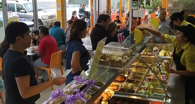 Santiago del Cile. Da Gigibontà il gelato è buono e fa bene a chi ha bisogno