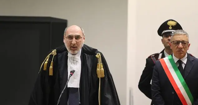 Lo Stato scende a patti con la mafia