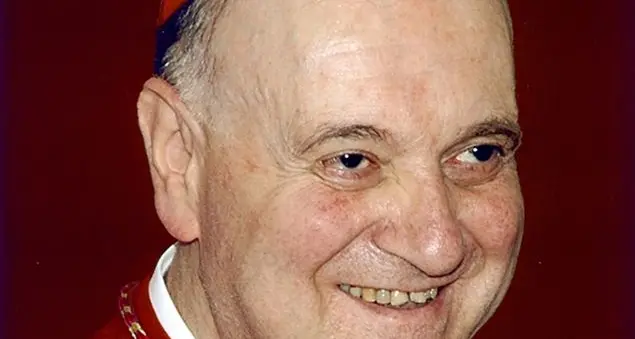 Il cardinale Comastri: «Essere santi? È il segreto della felicità»