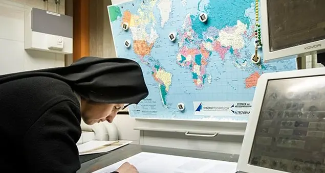 Le suore tipografe messaggere di un lieto annuncio