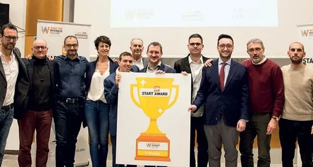 E il telefonino diventa un apparecchio acustico