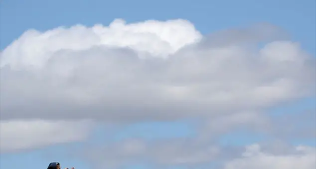 Il Papa a preti e suore del Cile: «La vocazione non prevede selfie»