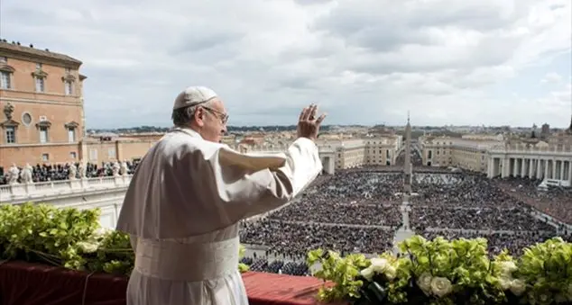 La santità porta gioia, riguarda tutti ed è cosa da peccatori