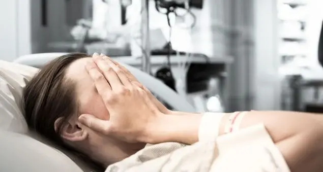 Si muore più in ospedale che sulle strade