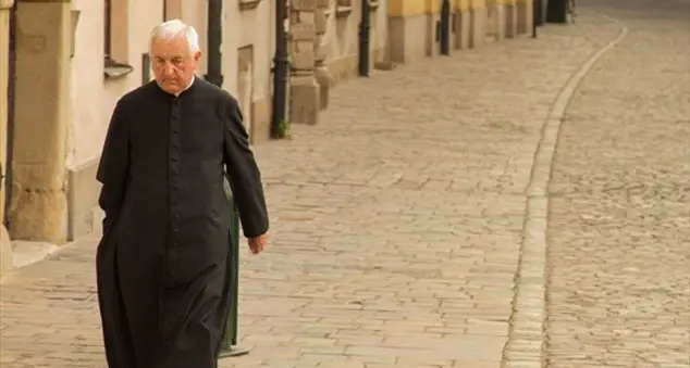 Don Luigi: «Troppo spesso ci manca la gioia di essere preti»