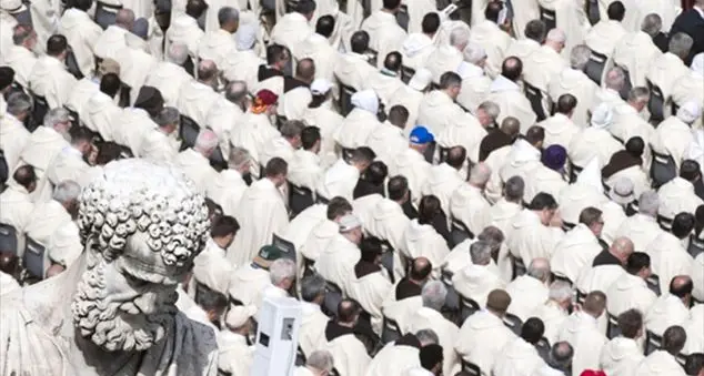 «Il vescovo è come il papà, va accettato anche se è cattivo e nevrotico»