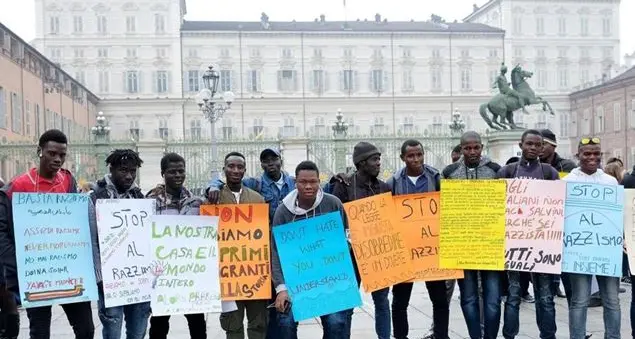 Per Amnesty l'Italia viola i diritti umani