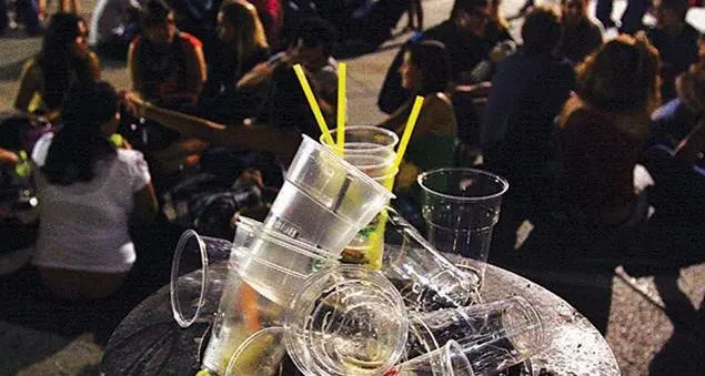 Le notti folli degli “shottini” dei ragazzi