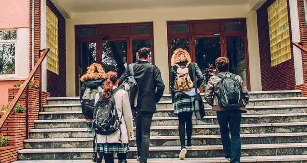 Se le classifiche delle scuole migliori ci fanno preoccupare