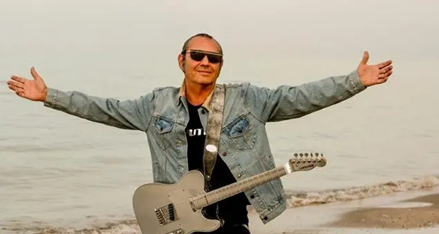 Luca Carboni: \"In mare ricarico la mia spiritualità\"