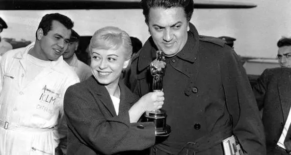 Fellini alla moglie: «Giulietta, sei il mio unico amore»