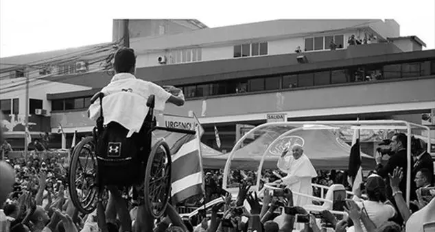 Lucas, il disabile, e l'anziana cieca: Panama come Cafarnao e Gerico