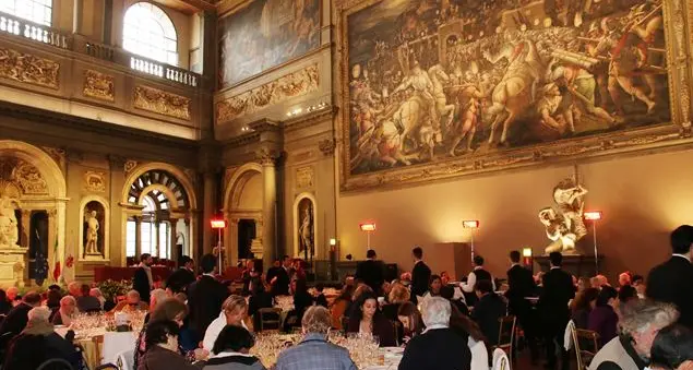 Pranzo di Natale speciale per anziani e persone disabili a Firenze
