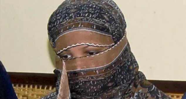 Asia Bibi libera e nascosta: «ha perdonato», dice un prete pachistano