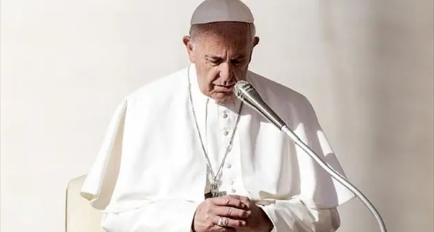 Anche la Chiesa soffre la tentazione di schierarsi contro chi \"non è dei nostri\"