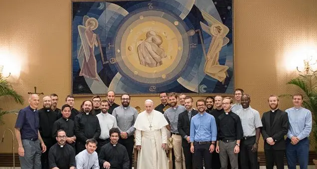 «La finanza ha preso il posto dell’uomo. E i giovani si suicidano perché senza lavoro»