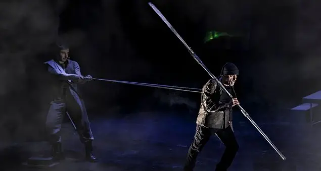 Il migrante Ulisse alla corte dei \"superuomini\"