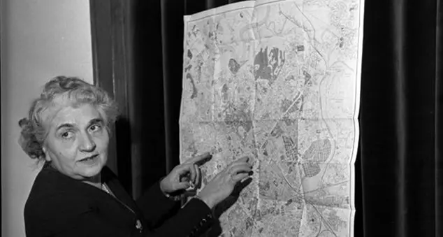 La legge Merlin tutela la dignità personale