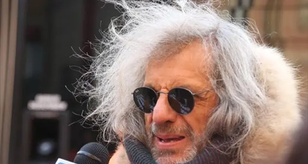 Alessandro Bergonzoni: «Nelle città troppo spesso il sacro lascia il posto al massacro»