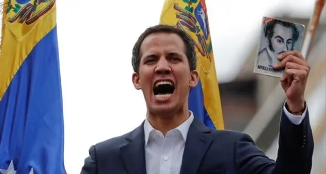 Venezuela, mezza Europa si schiera con Guaidó, ma l'Italia decide di non decidere